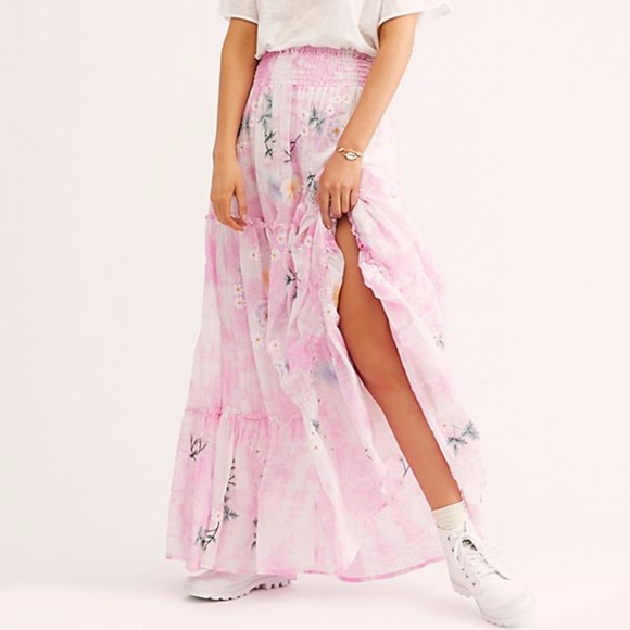 Free People Dresses & Skirts - Free People X Fillyboo Daisy Island maxi skirt